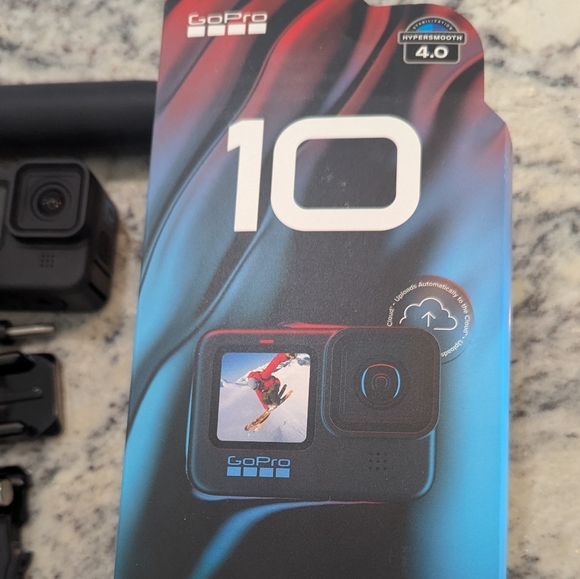 Go Pro 10 - Picture 3 of 6